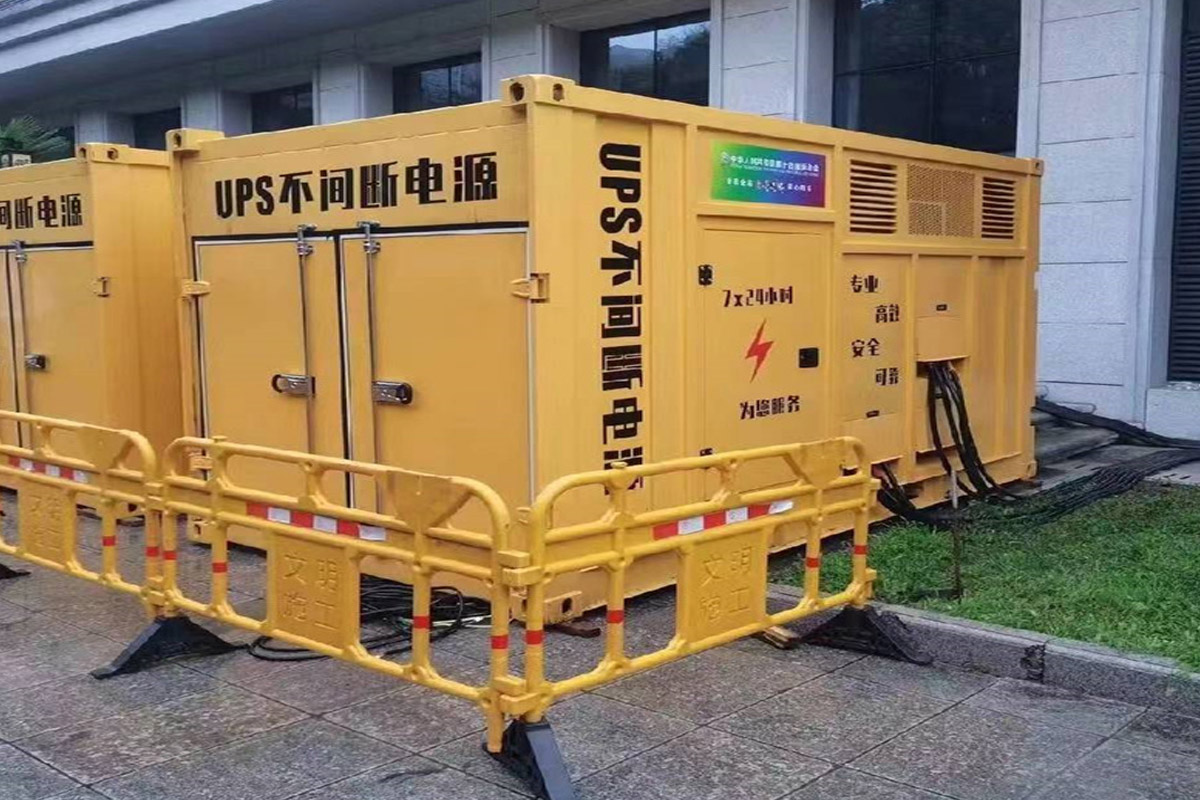 桦甸发电机租赁施工现场